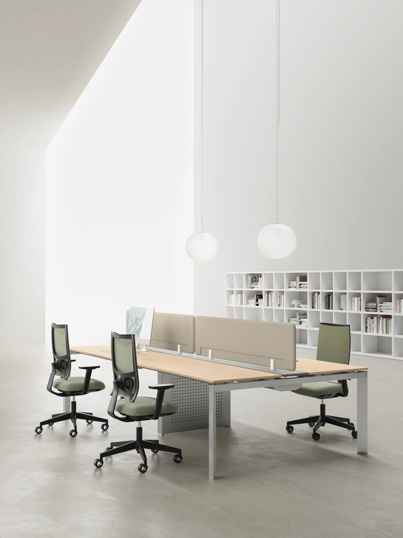 Scrivania modulare e bench