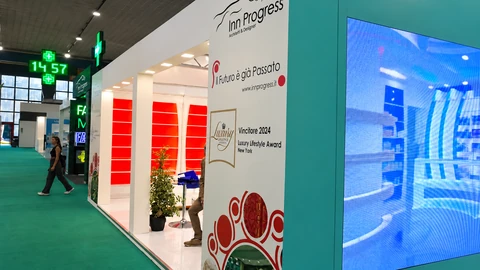 Soluzioni di arredo farmacia presentate da INN PROGRESS a PharmExpo